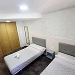 Calle De La Cordera, 3 * 托雷莫利诺斯
