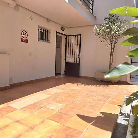 Calle De La Cordera, 3 * Torremolinos