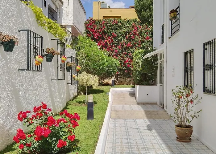 Calle De La Cordera, 3 Апартаменты *